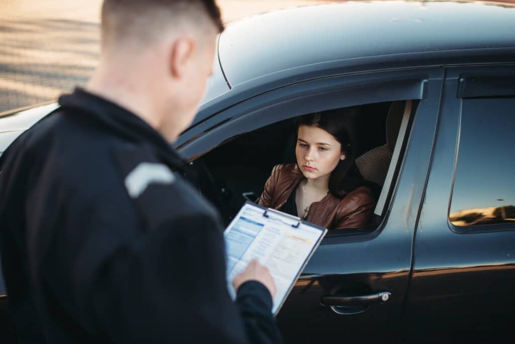 what to do during a traffic stop procedure
